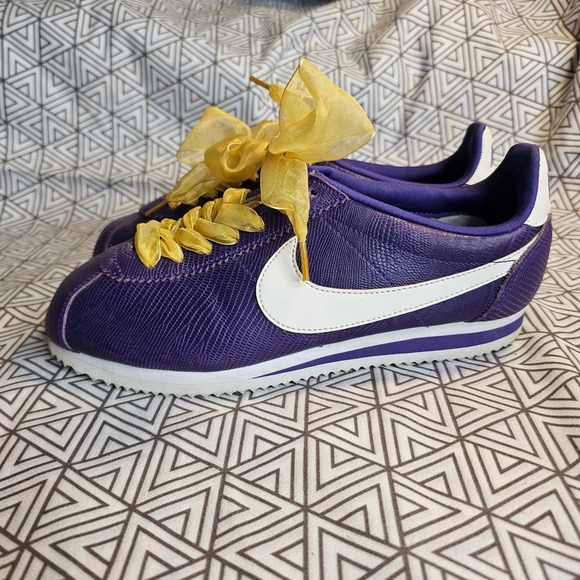 Nike Cortez Purple Leather Retro Womens Sneakers 8.5 gold ribbon laces - Picture 2 of 12